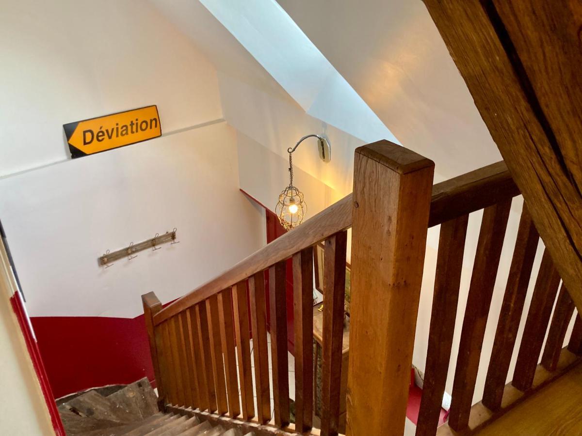 L Annonce N Est Pas D Actualite Ne Pas Prendre De Reservation Villa Saint-Fargeau  Exteriör bild